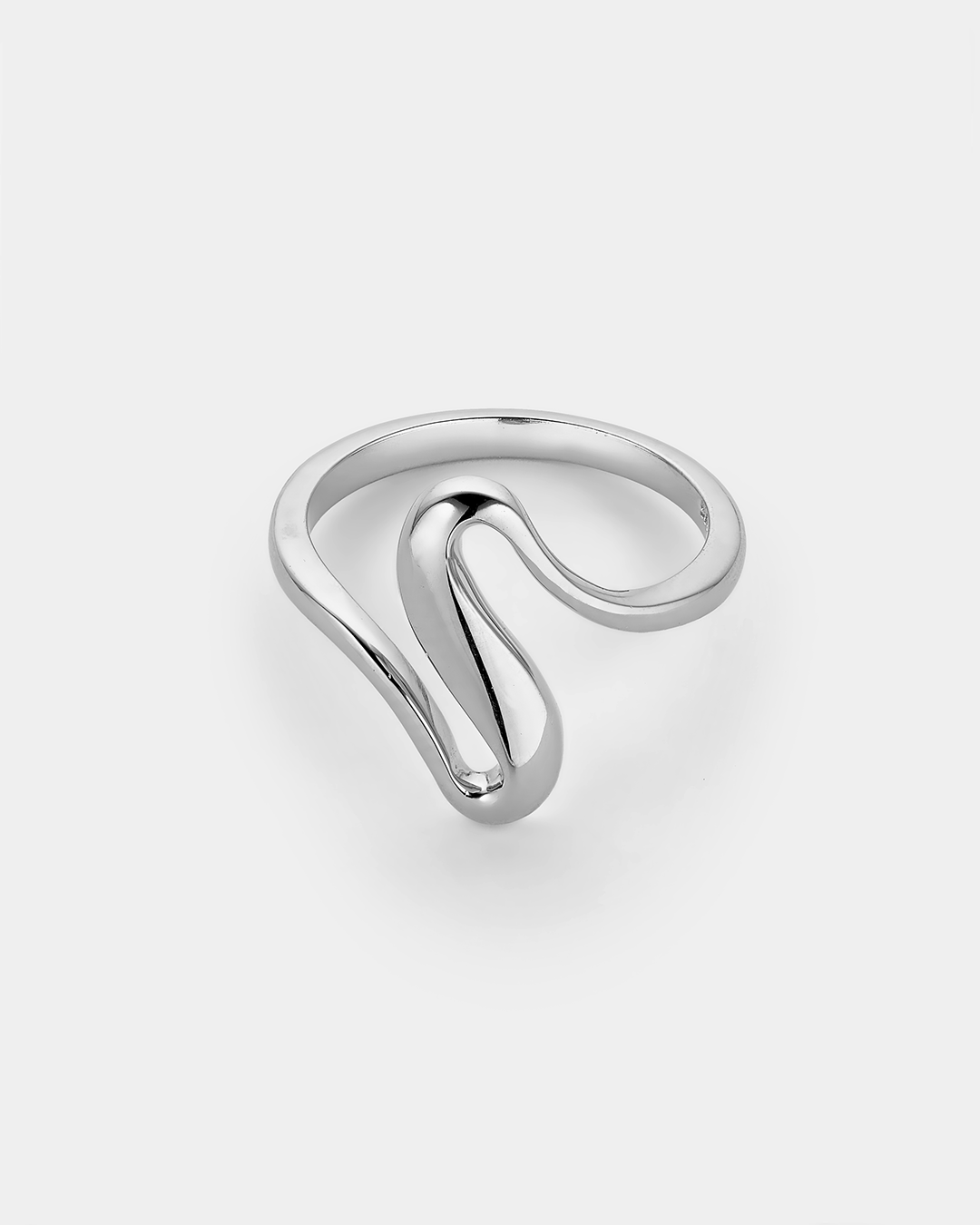 20170246103 Sculptural ring in Silver 925°